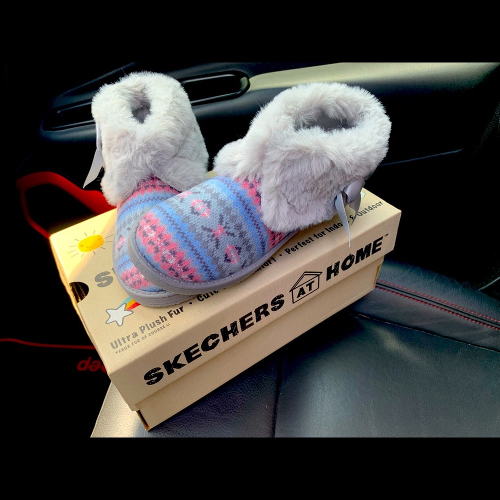 Brand new pair of Kids Sketchers, Sz 11..so adorable! Never worn!